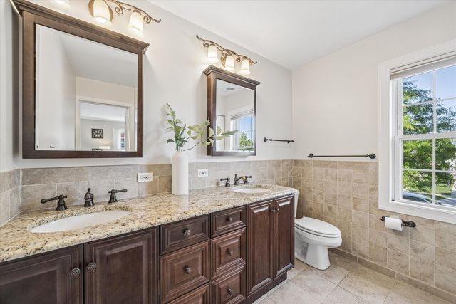 4124 Clausen Avenue, Western Springs, IL 60558