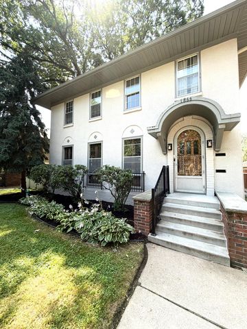 1866 Jefferson Avenue, Saint Paul, MN 55105
