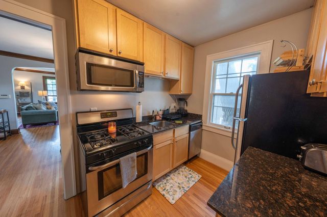 1866 Jefferson Avenue, Saint Paul, MN 55105