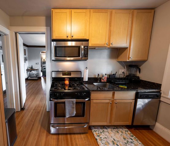 1866 Jefferson Avenue, Saint Paul, MN 55105