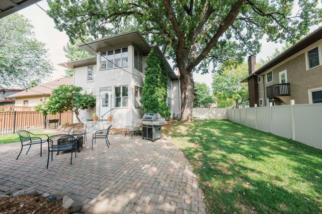 1866 Jefferson Avenue, Saint Paul, MN 55105