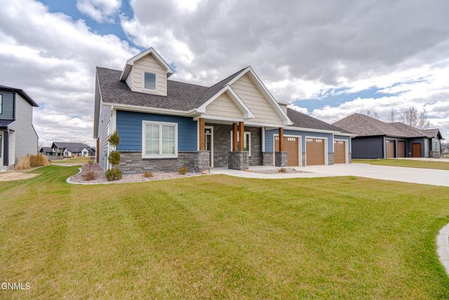6209 Misty Waters Drive, Bismarck, ND 58503 property photo