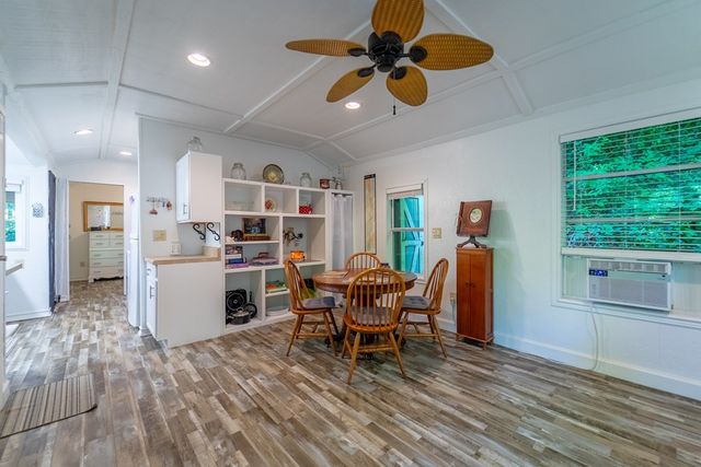 283 Briggs Cove Road, Robbinsville, NC 28771