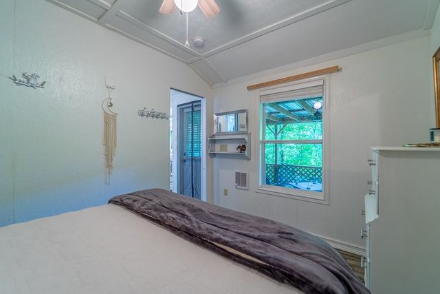 283 Briggs Cove Road, Robbinsville, NC 28771