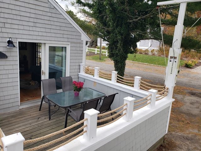 10 Grindell Ave, Dennis, MA 02639