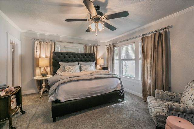 4700 Lafayette Avenue, Fort Worth, TX 76107