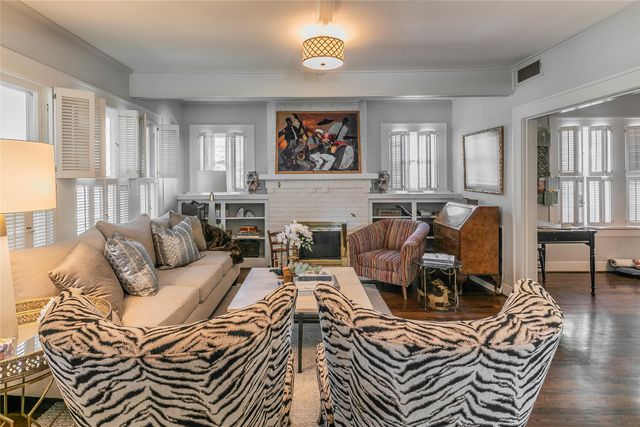 4700 Lafayette Avenue, Fort Worth, TX 76107