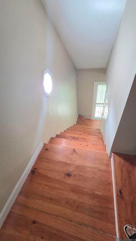 825 Stoney Creek Ave, Baton Rouge, LA 70808