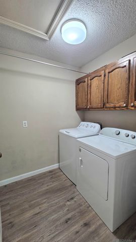 825 Stoney Creek Ave, Baton Rouge, LA 70808