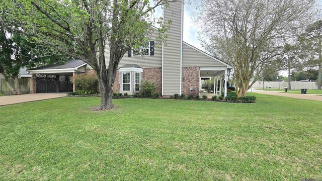 825 Stoney Creek Ave, Baton Rouge, LA 70808