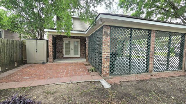 825 Stoney Creek Ave, Baton Rouge, LA 70808