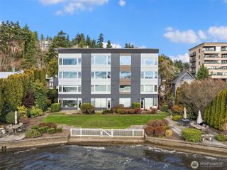 9039 NE Juanita Drive #304, Kirkland, WA 98034