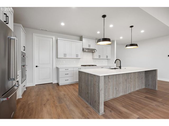 3517 N 11TH Cir, Ridgefield, WA 98642