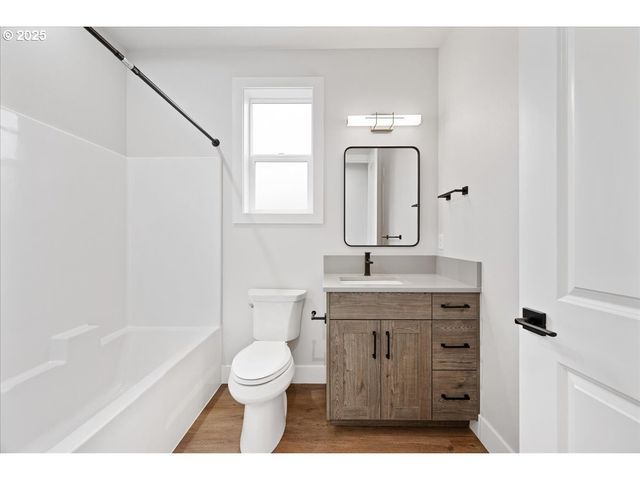 3517 N 11TH Cir, Ridgefield, WA 98642