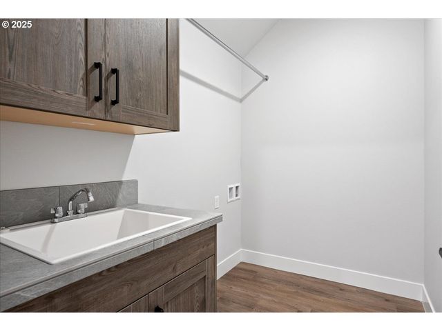 3517 N 11TH Cir, Ridgefield, WA 98642