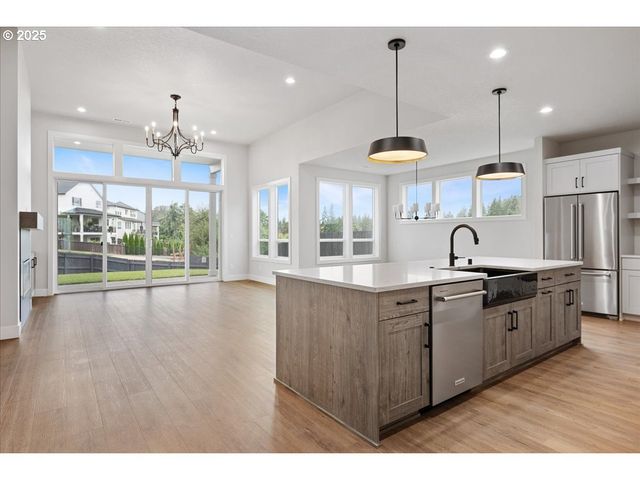 3517 N 11TH Cir, Ridgefield, WA 98642