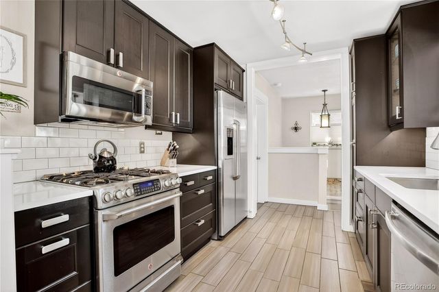 2555 Poplar Street, Denver, CO 80207