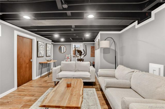 2555 Poplar Street, Denver, CO 80207