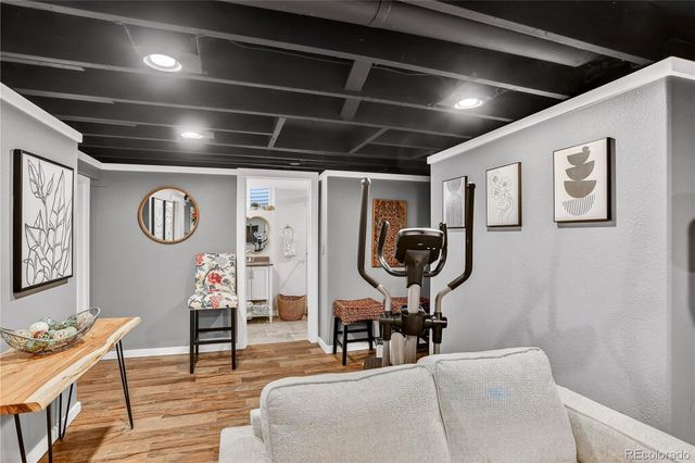 2555 Poplar Street, Denver, CO 80207