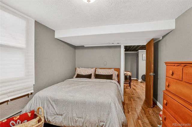 2555 Poplar Street, Denver, CO 80207