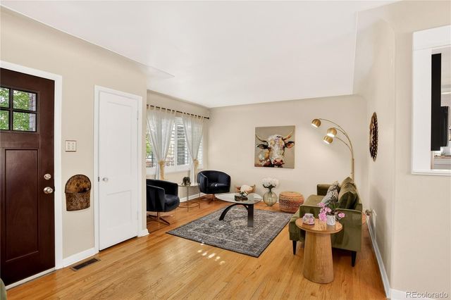 2555 Poplar Street, Denver, CO 80207