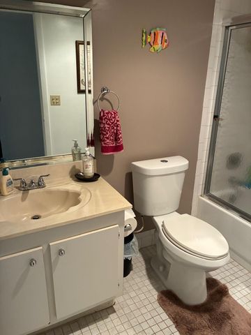 6768 10TH Avenue N 115, Lake Worth, FL 33467
