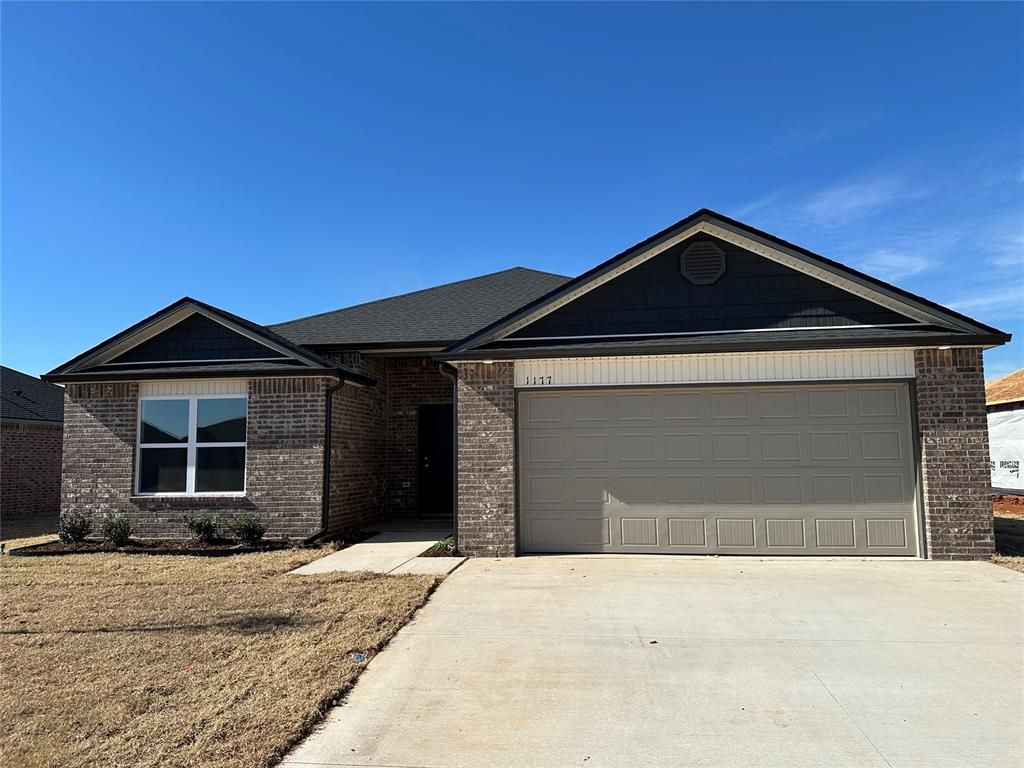 1177 Sunflower Lane, Newcastle, OK 73065