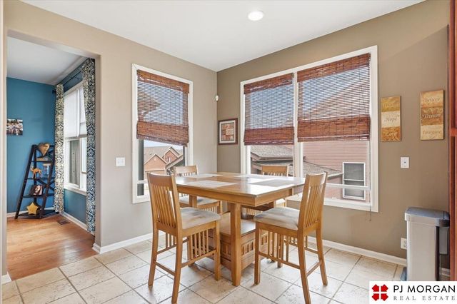 613 S 180 Avenue, Elkhorn, NE 68022