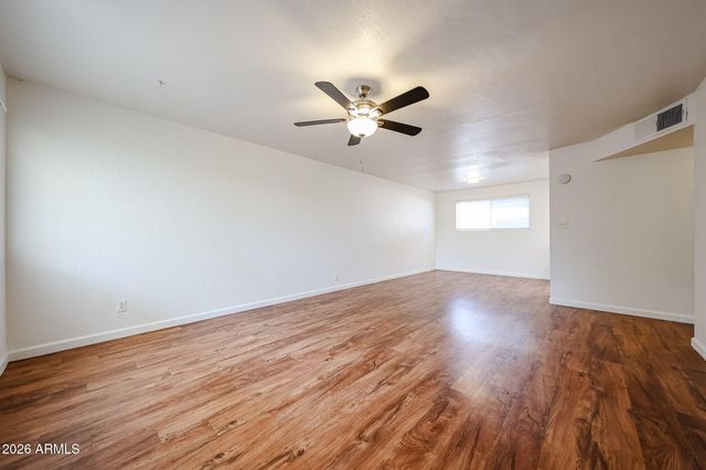 1111 E TURNEY Avenue 27, Phoenix, AZ 85014