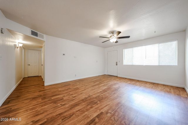 1111 E TURNEY Avenue 27, Phoenix, AZ 85014