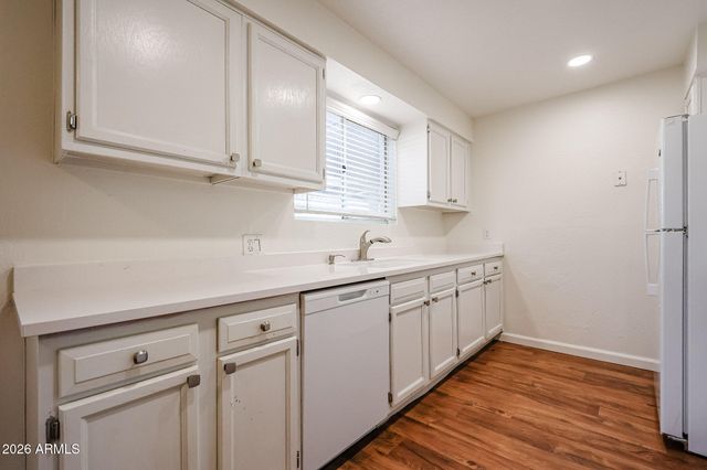 1111 E TURNEY Avenue 27, Phoenix, AZ 85014