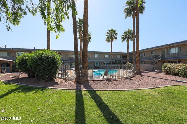 1111 E TURNEY Avenue 27, Phoenix, AZ 85014