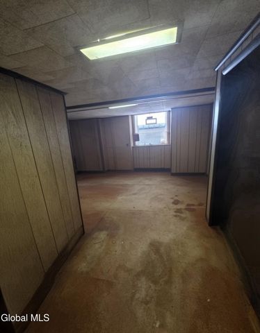 3045 Edgewood Avenue, Rotterdam, NY 12306