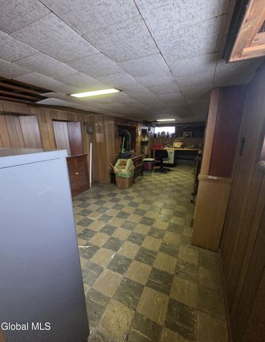 3045 Edgewood Avenue, Rotterdam, NY 12306