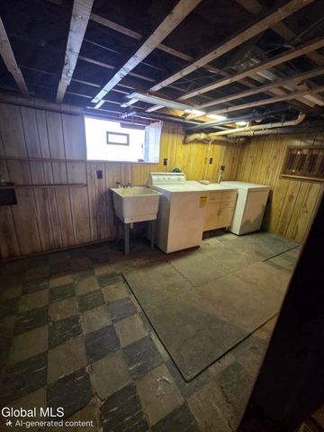 3045 Edgewood Avenue, Rotterdam, NY 12306