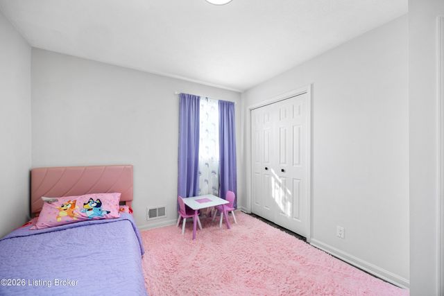 4102 Foreman Ln, Louisville, KY 40219