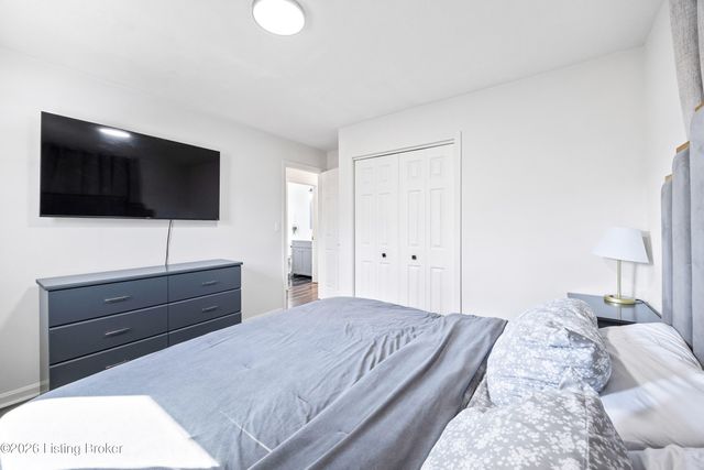 4102 Foreman Ln, Louisville, KY 40219