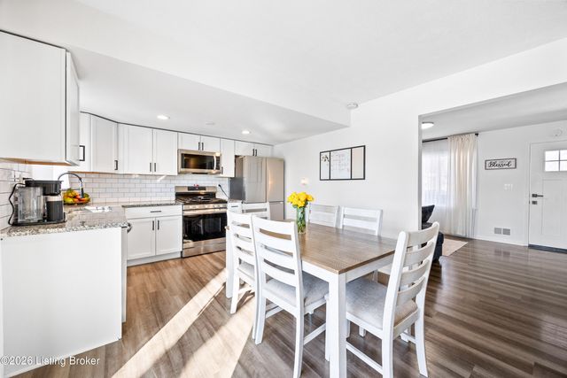 4102 Foreman Ln, Louisville, KY 40219