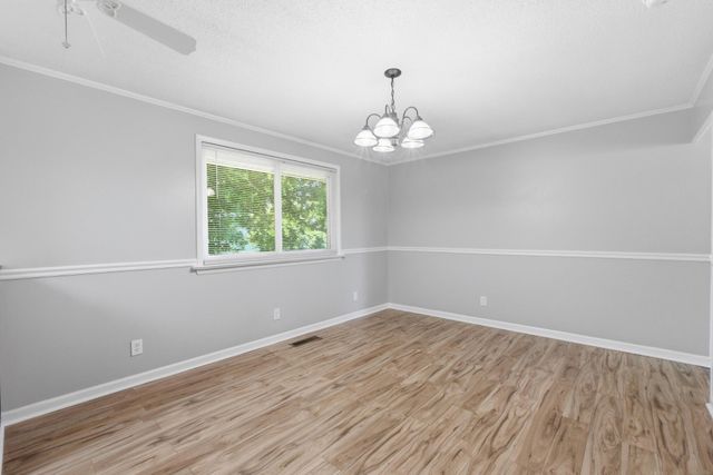 15 Holiday Lane, Chattanooga, TN 37415