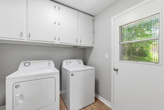 15 Holiday Lane, Chattanooga, TN 37415