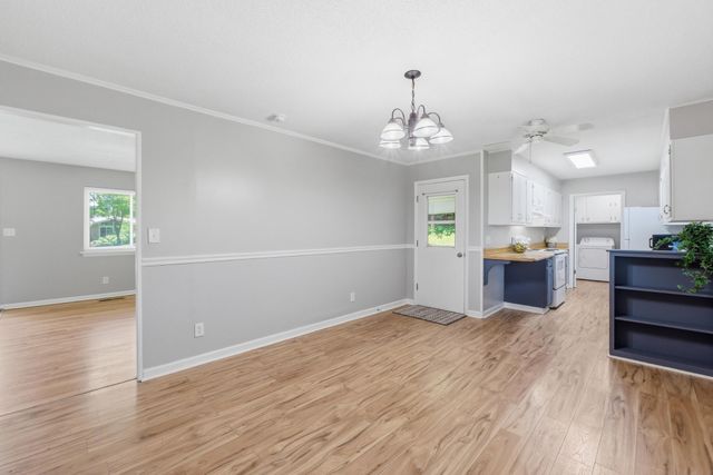 15 Holiday Lane, Chattanooga, TN 37415