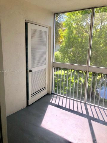 9855 Westview Drive 723, Coral Springs, FL 33076