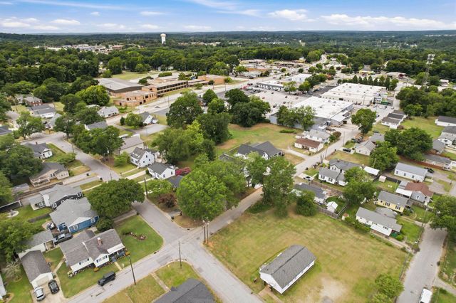 201 Earl Street, Greer, SC 29651