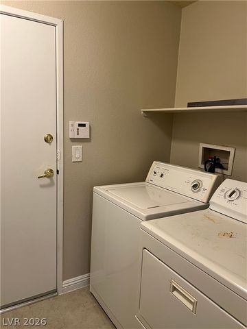 8764 Traveling Breeze Avenue 102, Las Vegas, NV 89178