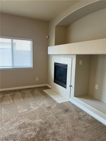 8764 Traveling Breeze Avenue 102, Las Vegas, NV 89178