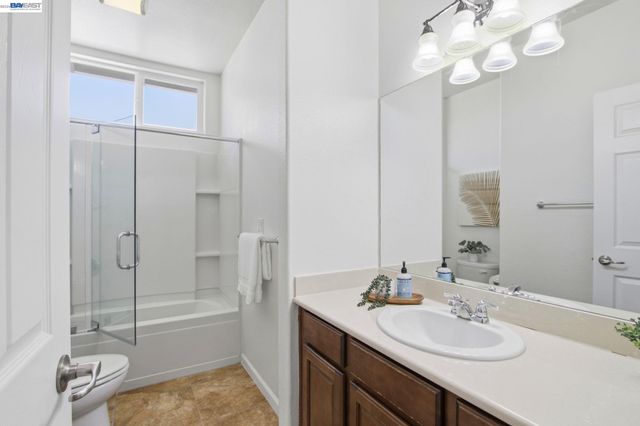 41008 Asilomar Ter, Fremont, CA 94538