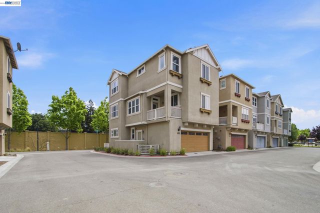 41008 Asilomar Ter, Fremont, CA 94538