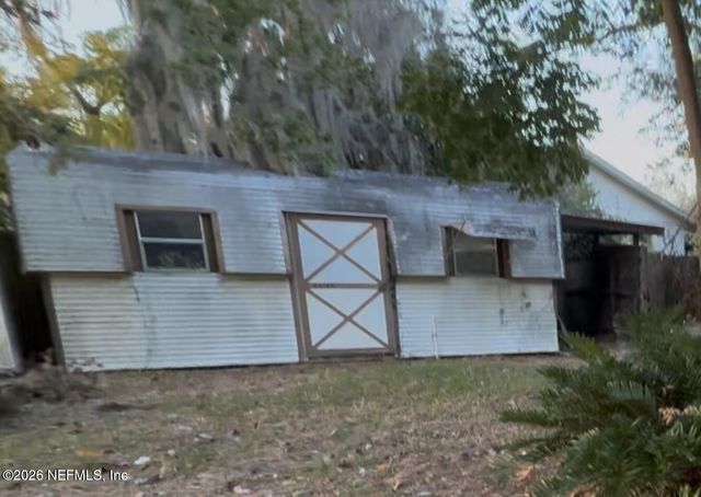 169 JEWEL Avenue, Interlachen, FL 32148