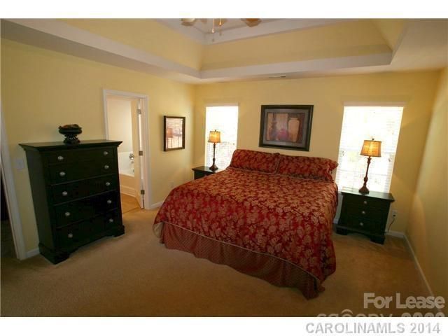 10132 Montrose Drive NW, Charlotte, NC 28269