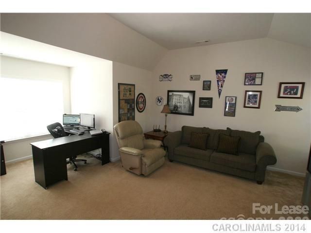 10132 Montrose Drive NW, Charlotte, NC 28269